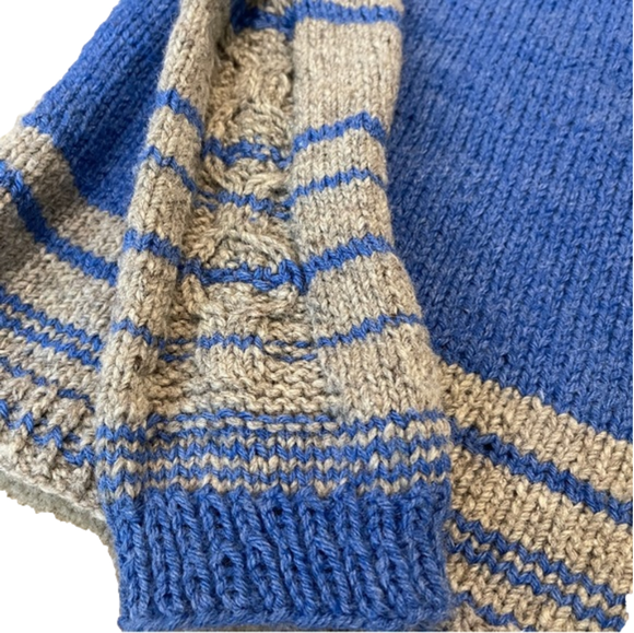 Vintage Handmade Blue and Grey Wool Cotton Blend Cable Knit Pullover sweater - Picture 4 of 6